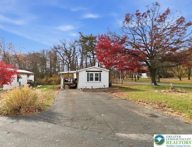 57 West Zimmer Drive, Lehigh Twp, PA 18088
