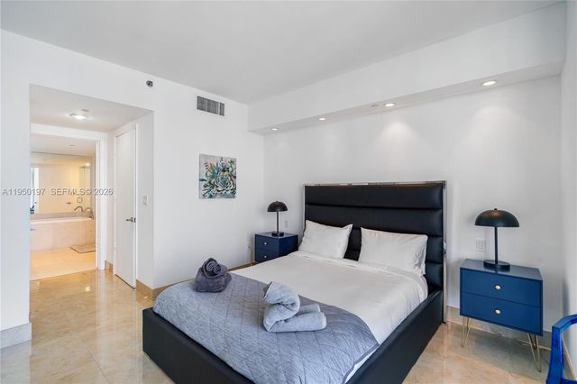 495 Brickell 5705, Miami, FL 33131