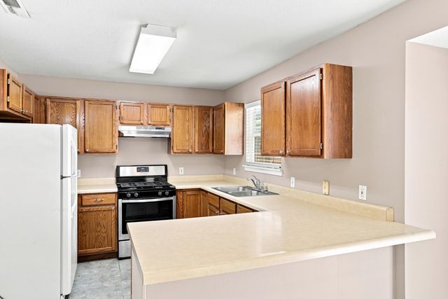 5206 GASCONADE DR, Columbia, MO 65202