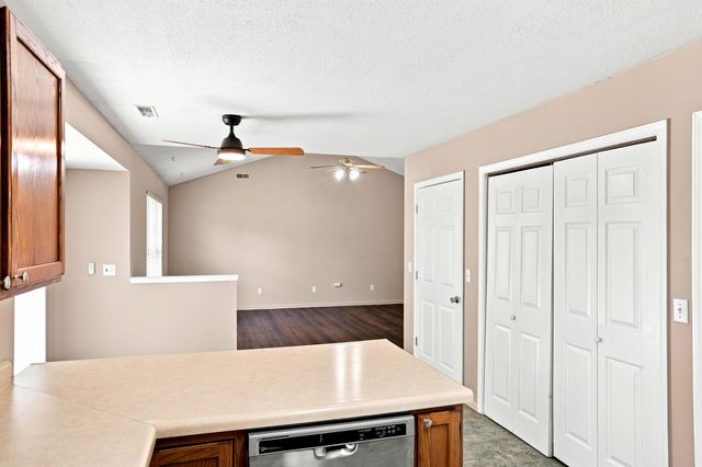 5206 GASCONADE DR, Columbia, MO 65202