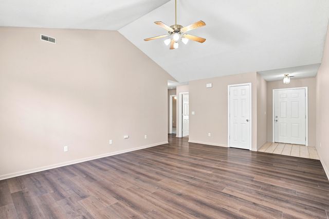 5206 GASCONADE DR, Columbia, MO 65202