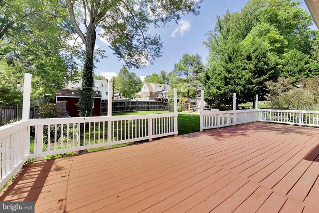 5510 EASTBOURNE DR, Springfield, VA 22151