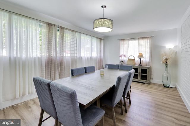 5510 EASTBOURNE DR, Springfield, VA 22151