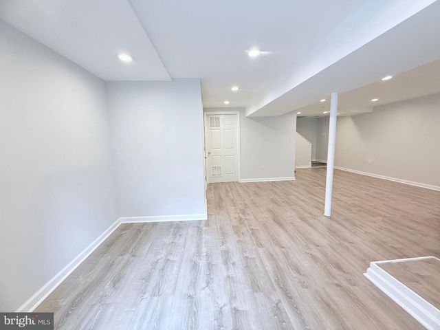 5510 EASTBOURNE DR, Springfield, VA 22151
