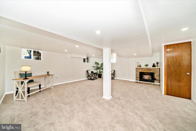 8409 WOODWARD ST, Savage, MD 20763