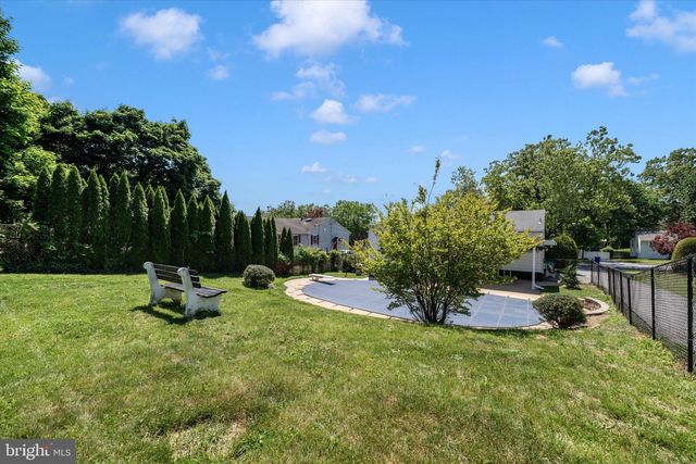 8409 WOODWARD ST, Savage, MD 20763