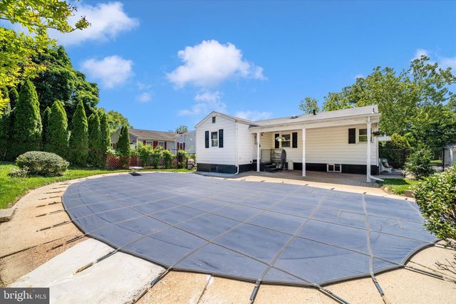 8409 WOODWARD ST, Savage, MD 20763