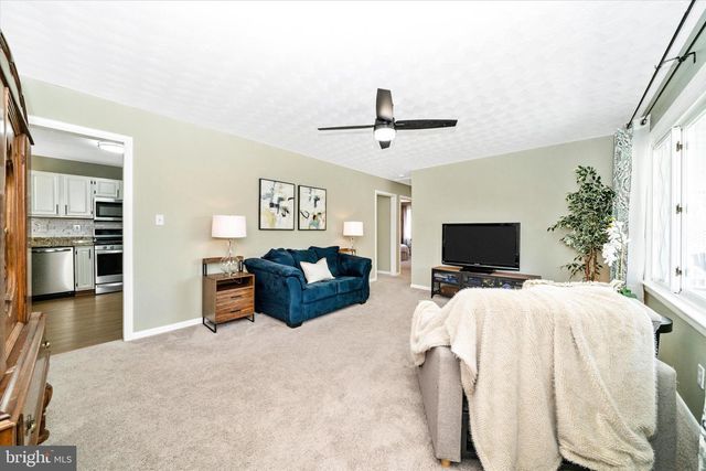 8409 WOODWARD ST, Savage, MD 20763