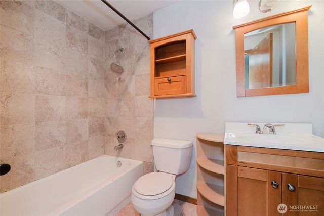 9606 Sunburst Court SE, Port Orchard, WA 98367