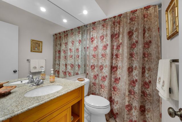 10980 Lake Front Place, Boca Raton, FL 33498