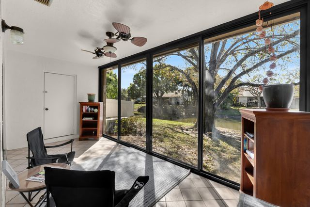 10980 Lake Front Place, Boca Raton, FL 33498