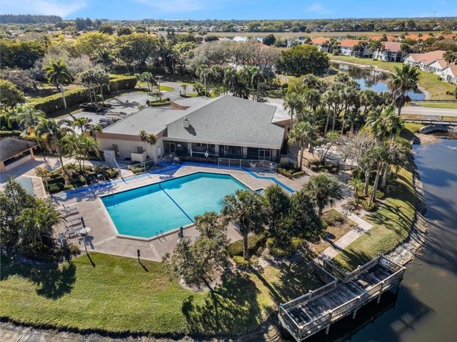 10980 Lake Front Place, Boca Raton, FL 33498