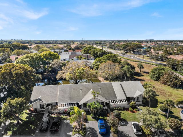 10980 Lake Front Place, Boca Raton, FL 33498