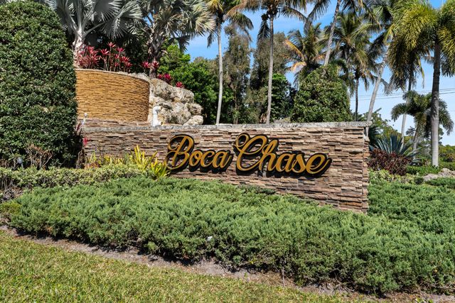 10980 Lake Front Place, Boca Raton, FL 33498