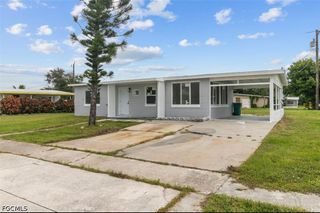 2352 Ednor ST, Port Charlotte, FL 33952