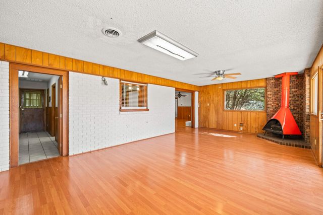 3423 56th Street, Lubbock, TX 79413