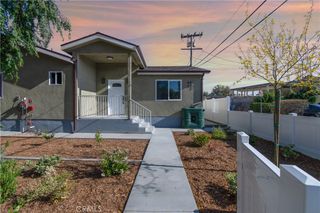 64 1st, Moorpark, CA 93021
