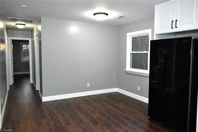 258 Badgett Avenue, Mount Airy, NC 27030