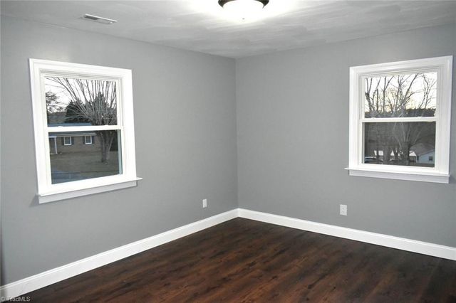 258 Badgett Avenue, Mount Airy, NC 27030