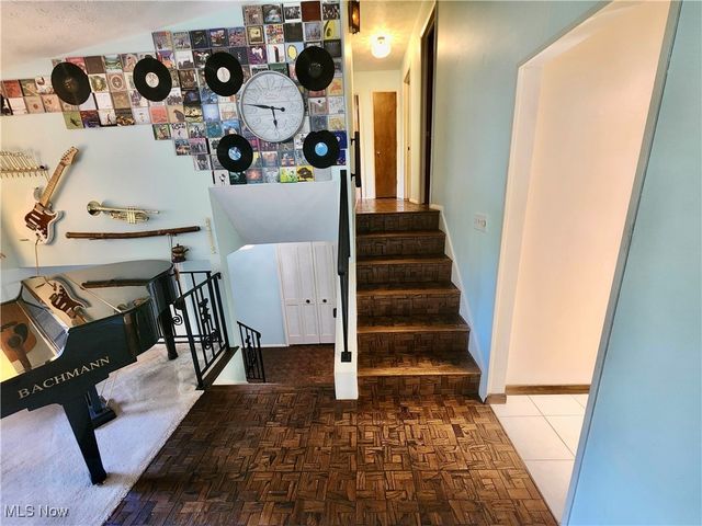 7723 W Lake Boulevard, Kent, OH 44240