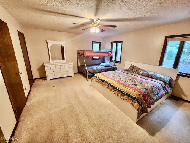 7723 W Lake Boulevard, Kent, OH 44240