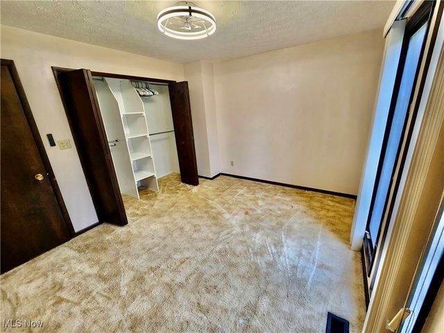 7723 W Lake Boulevard, Kent, OH 44240