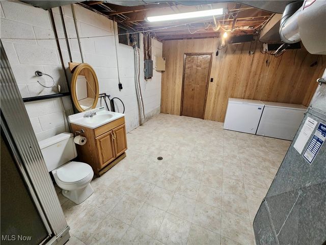 7723 W Lake Boulevard, Kent, OH 44240