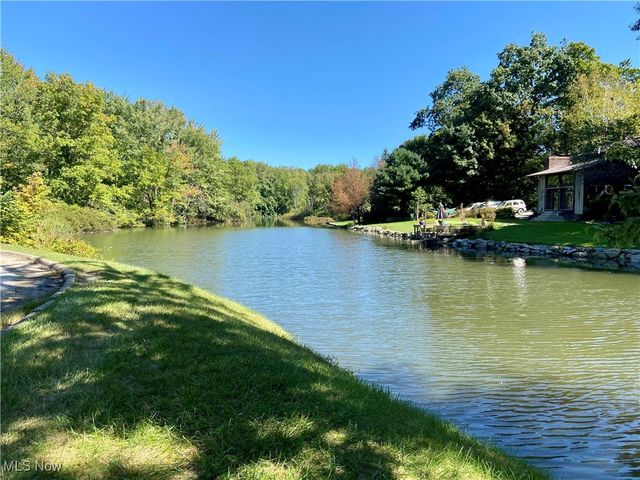 7723 W Lake Boulevard, Kent, OH 44240