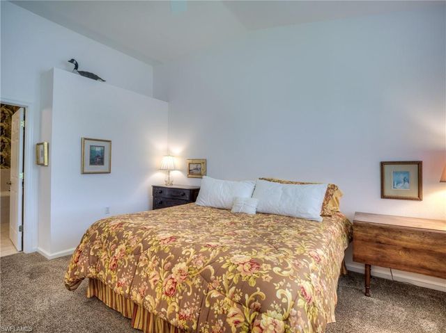 3120 Meandering WAY 202, Fort Myers, FL 33905