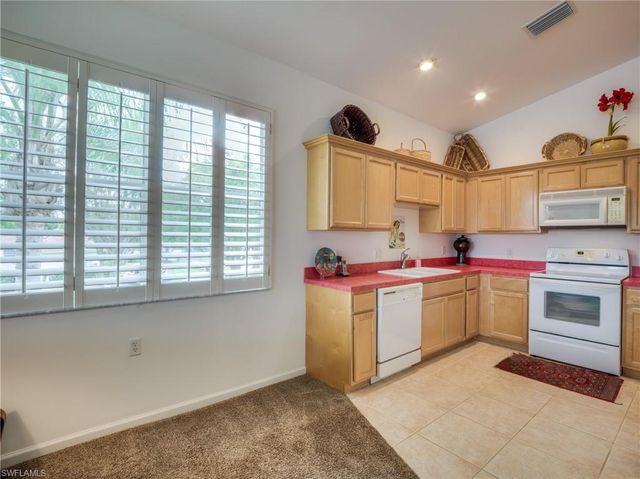 3120 Meandering WAY 202, Fort Myers, FL 33905