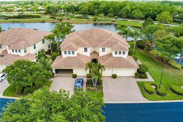 3120 Meandering WAY 202, Fort Myers, FL 33905