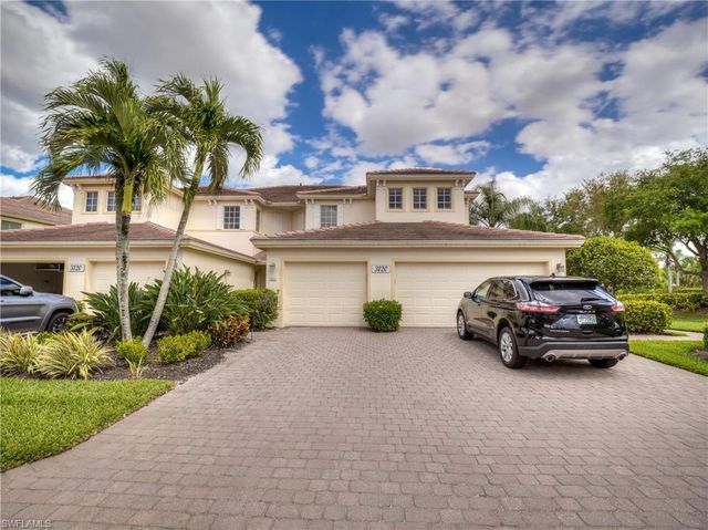 3120 Meandering WAY 202, Fort Myers, FL 33905