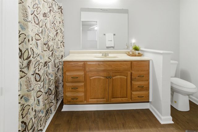 11425 Tannis Rd, St Amant, LA 70774