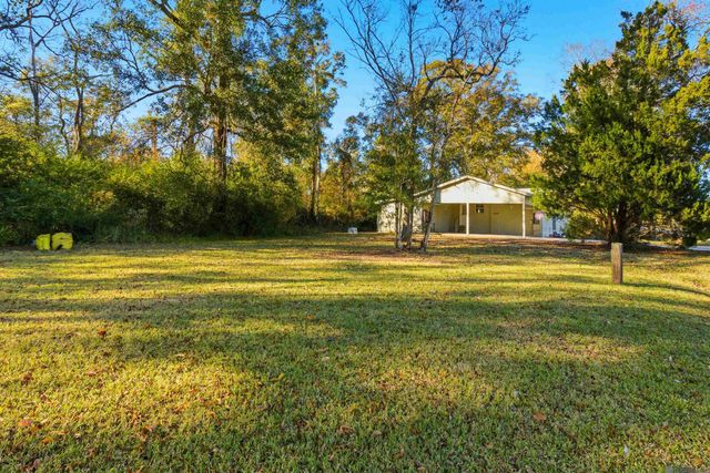 11425 Tannis Rd, St Amant, LA 70774