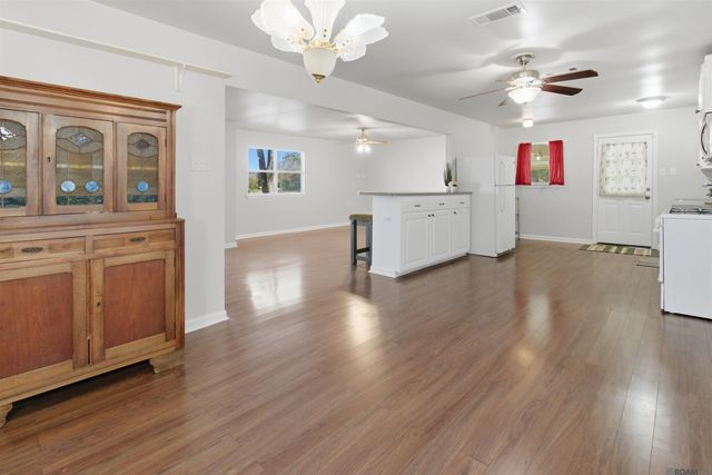 11425 Tannis Rd, St Amant, LA 70774