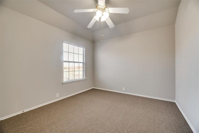 216 Touchdown Drive, Irving, TX 75063