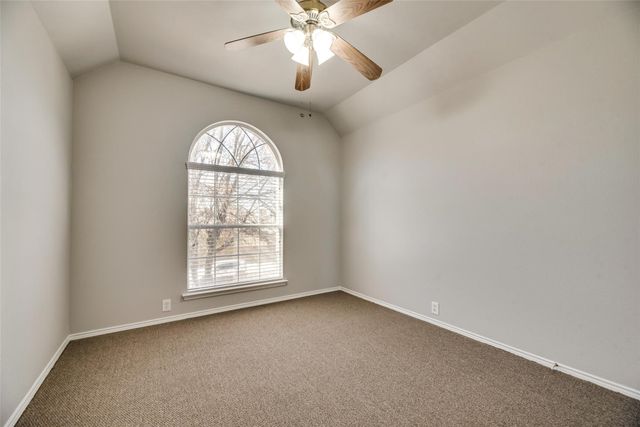 216 Touchdown Drive, Irving, TX 75063