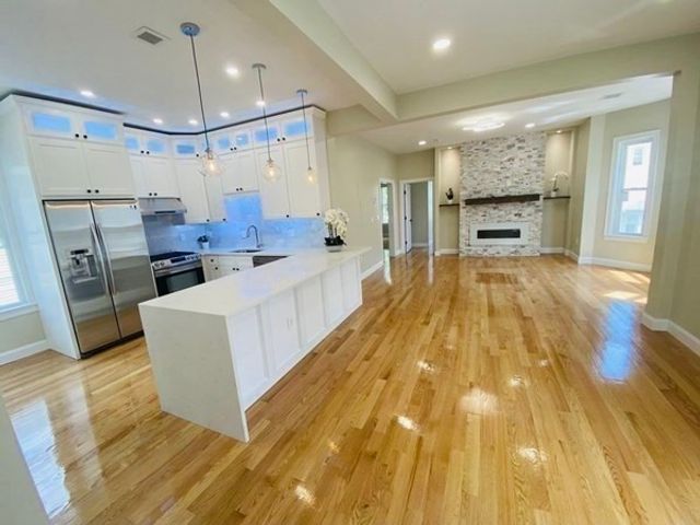 85 Millet St 85, Boston, MA 02124