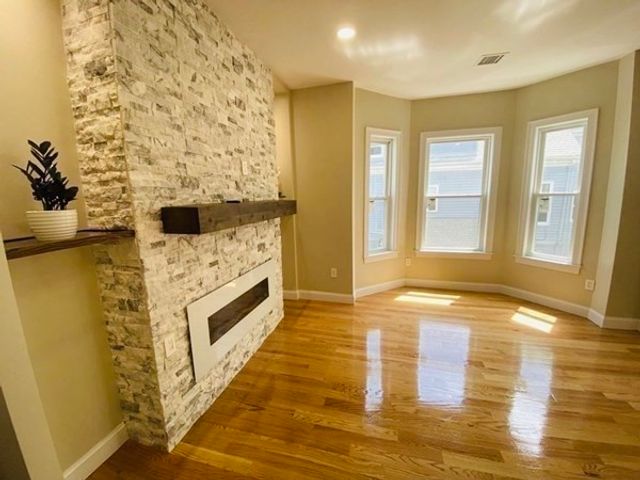 85 Millet St 85, Boston, MA 02124