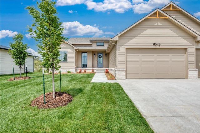 9646 W Cedar Lane, Maize, KS 67101