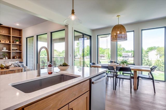 9646 W Cedar Lane, Maize, KS 67101