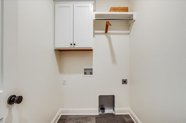 9646 W Cedar Lane, Maize, KS 67101