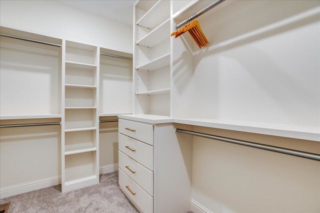 9646 W Cedar Lane, Maize, KS 67101