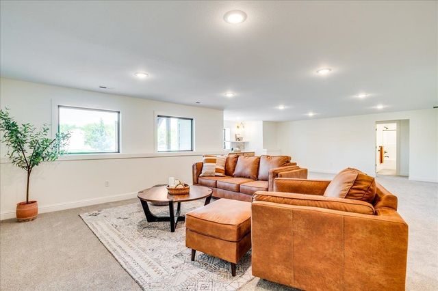 9646 W Cedar Lane, Maize, KS 67101