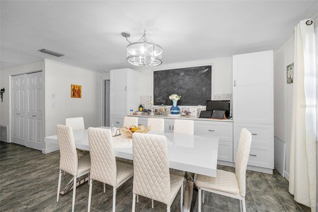 1176 MINEOLA CIRCLE, Palm Harbor, FL 34683