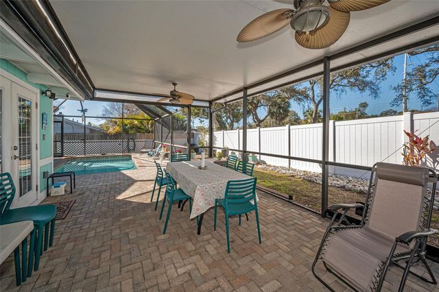 1176 MINEOLA CIRCLE, Palm Harbor, FL 34683