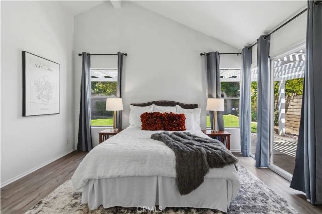 592 Fairfield, Simi Valley, CA 93065