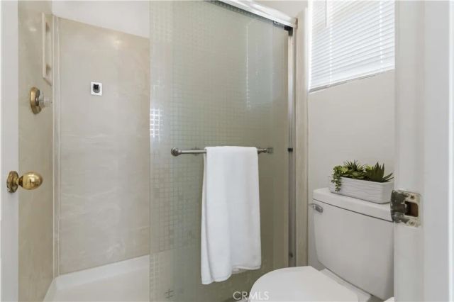 592 Fairfield, Simi Valley, CA 93065