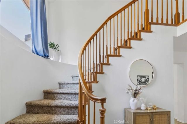 592 Fairfield, Simi Valley, CA 93065