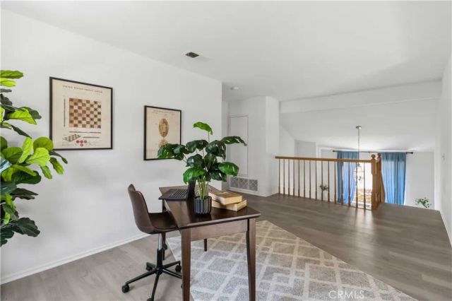 592 Fairfield, Simi Valley, CA 93065